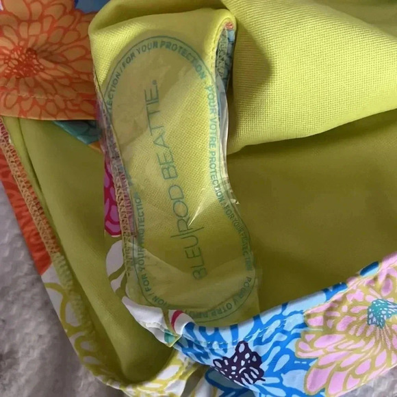 Bleu Rod Beattie Fresh Picks Knot Front Bandeau Tankini Top and Bikini Bottom - Picture 8 of 11